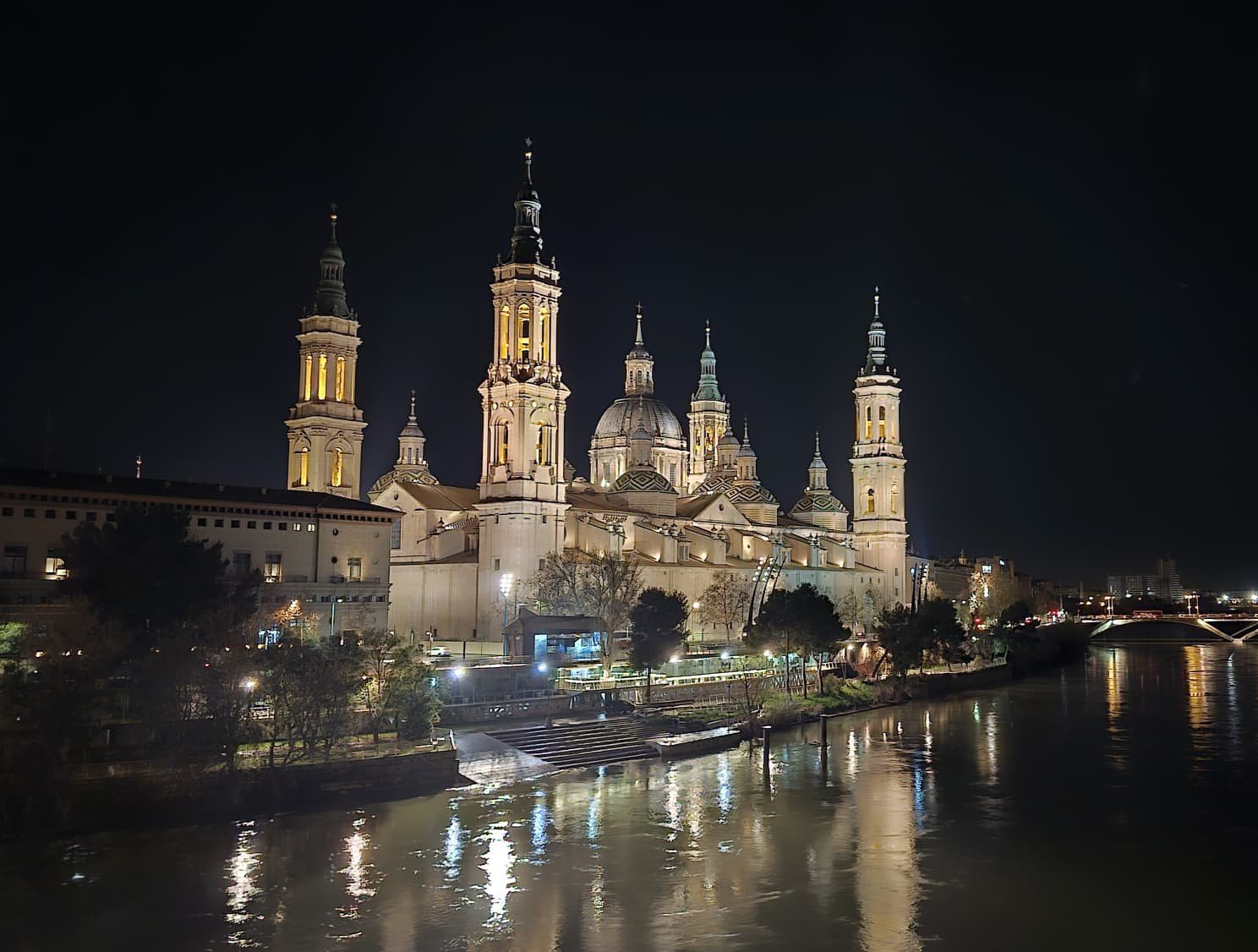 Cathedral-Basilica of Our Lady of the Pillar